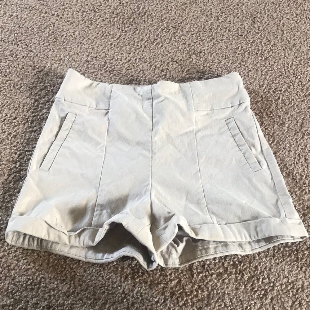 Zip up shorts